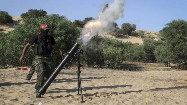Mortar fire in Rafah