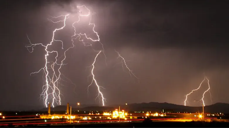 Thunderstorm (illustrative)