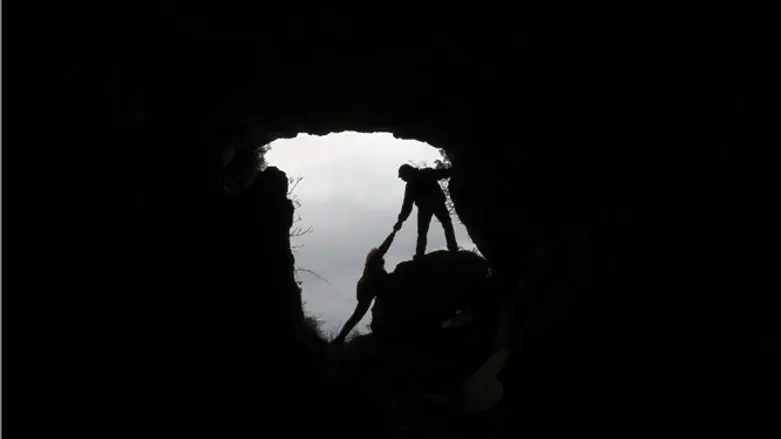 Спасение из пещеры