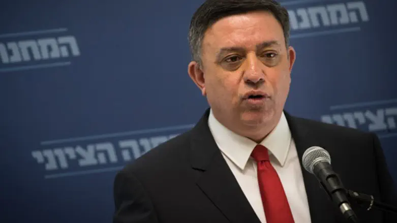 Avi Gabbay announces Zionist Union breakup