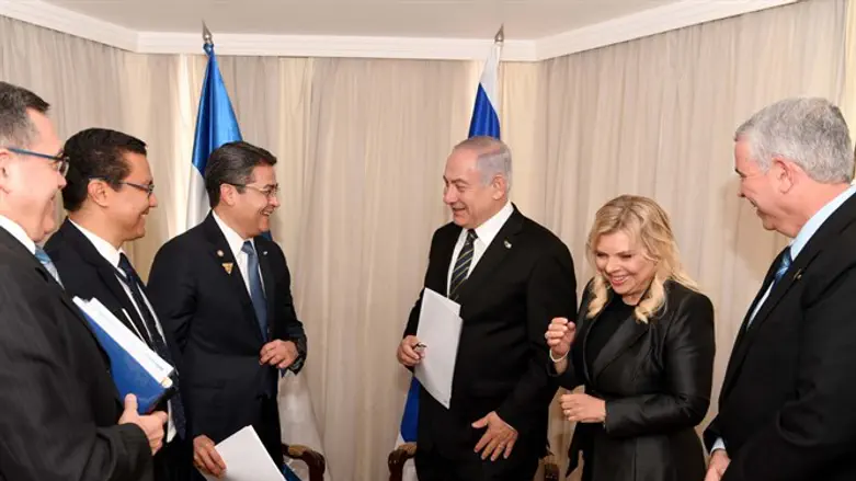 Netanyahu meets with Honduran president and US Secretary of State