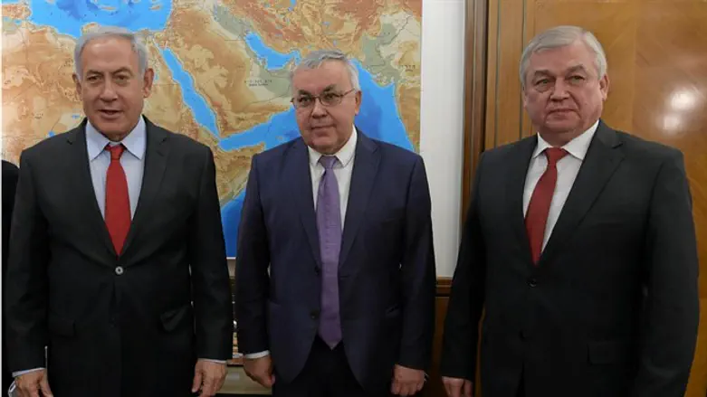Netanyahu meets Russian representatives