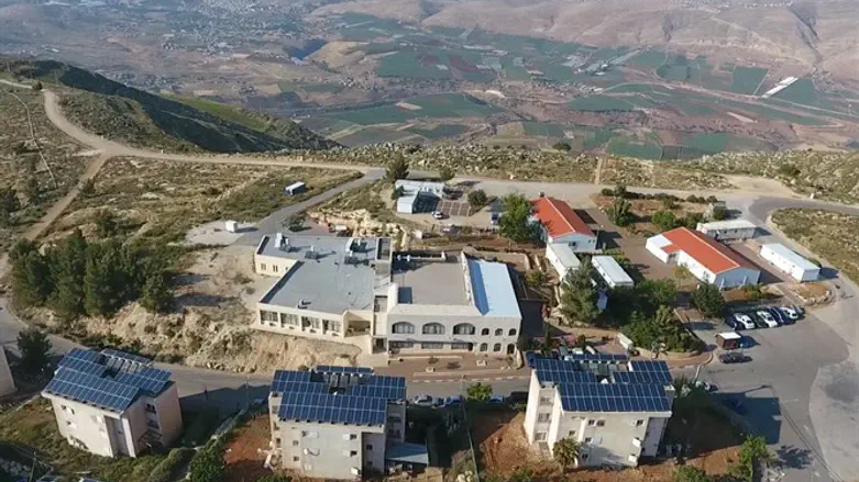 Elon Moreh, one of the 15 towns slated to become an enclave