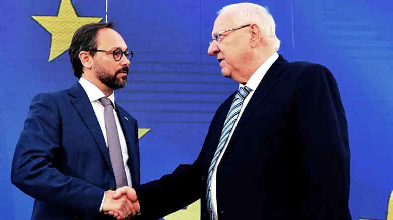 Rivlin with EU Ambassador Giaufret