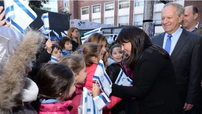 Tzipi Hotovely meets with students at the ORT Argentina school in Buenos Aires