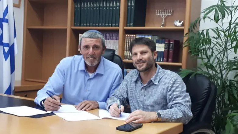 Rabbi Rafi Peretz and Bezalel Smotrich
