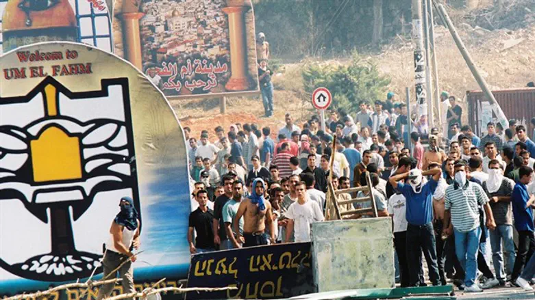 מהומות אוקטובר 2000 סמוך לאום אל פאחם