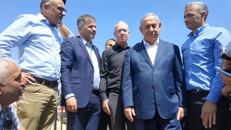 Netanyahu in Beit El