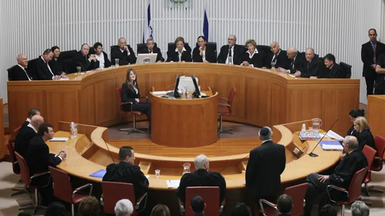 מדינה מיוחדת. בית המשפט העליון של ישראל