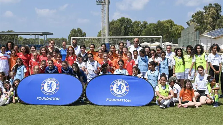 Chelsea Football Club with Israeli soccer players