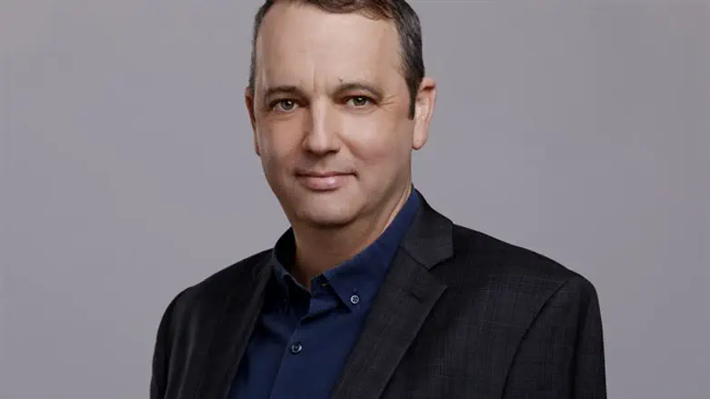 MK Gilad Kariv