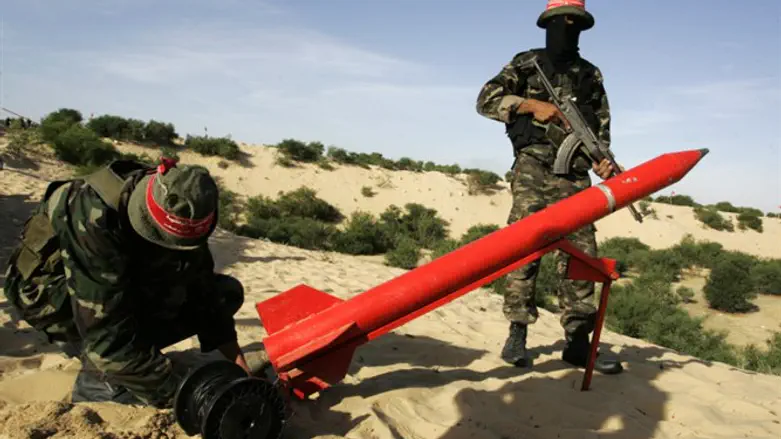 Gaza terrorists prepare to fire on Israel