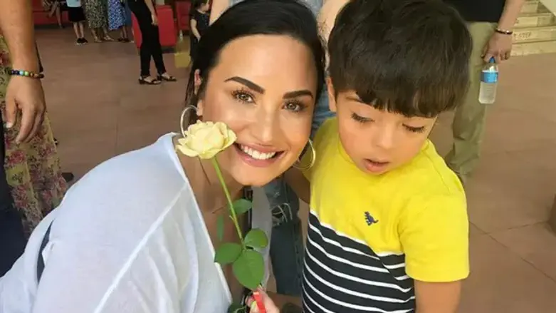 Demi Lovato during visit with Shalva