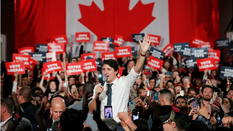Justin Trudeau rallies supporters ahead of October 21st 2019 election
