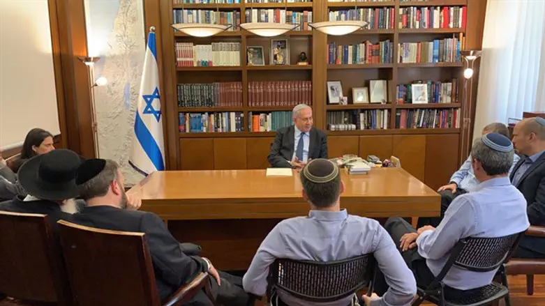 Премьер-министр Нетаньяху с главами правых партий