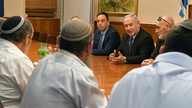 Биньямин Нетаньяху на встрече с главами Советов Ие"Ша