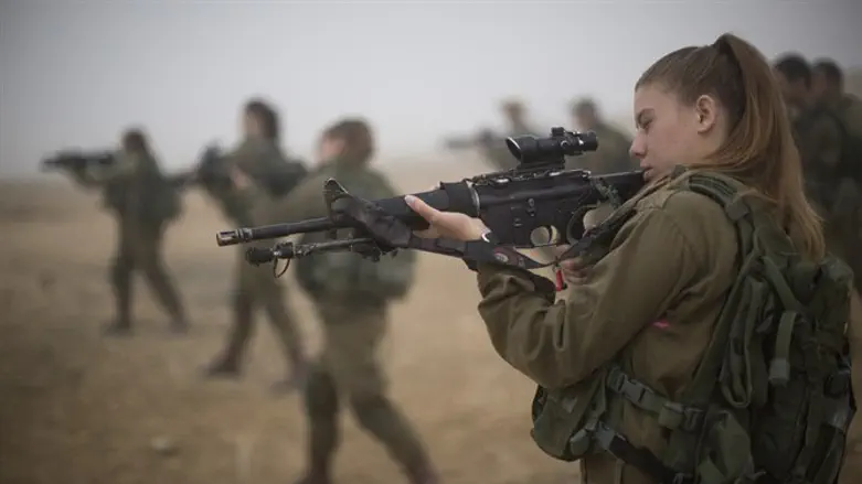 Девушки - солдаті ЦАХАЛа. Иллюстрация