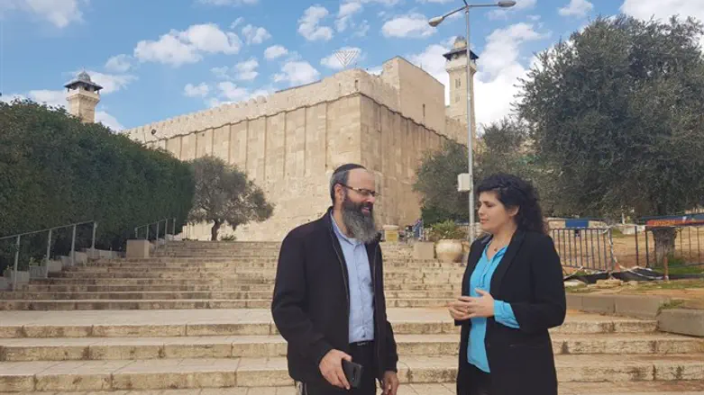 MK Sharren Haskel with Rabbi Hillel Horowitz, at the Cave of the Patriarchs