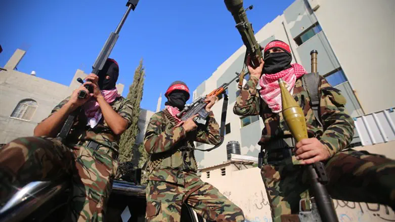 Террористы в Газе (иллюстрация)