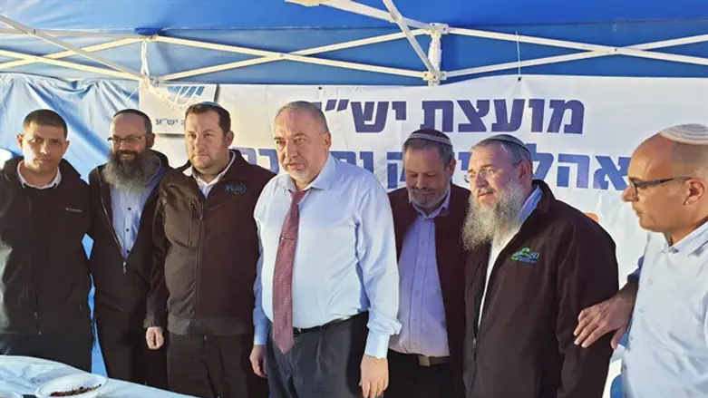 Yesha mayors with Liberman
