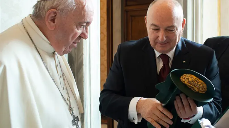 Dr. Kantor with Pope Francis, on February 14, 2020