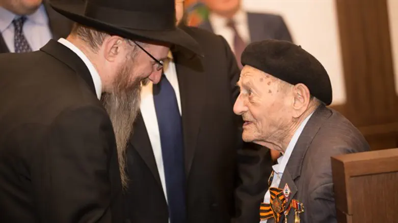 Chaim Goldberg with Russian Chief Rabbi Berel Lazar