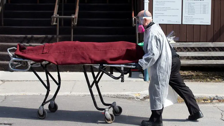 Body of coronavirus victim removed from nursing home in Montreal