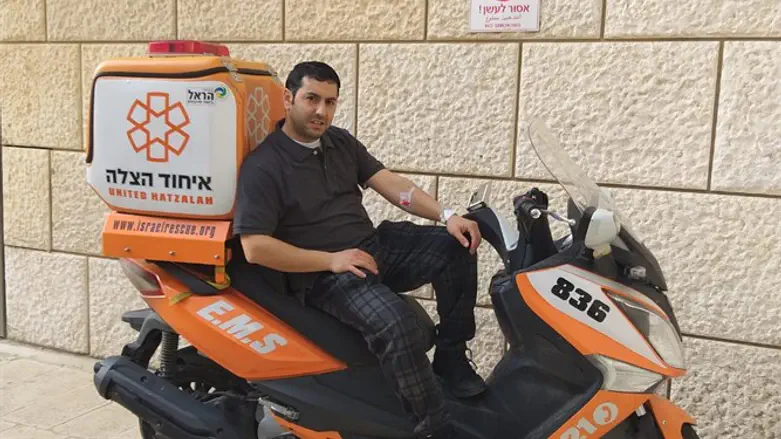 Yisrael Otmazgin on his United Hatzalah ambucycle