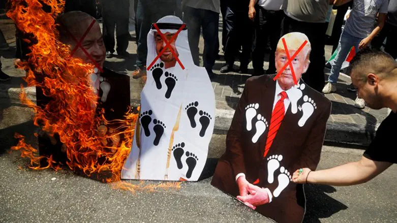 PA protesters burn cutouts of Trump, Abu Dhabi Crown Prince and Netanyahu