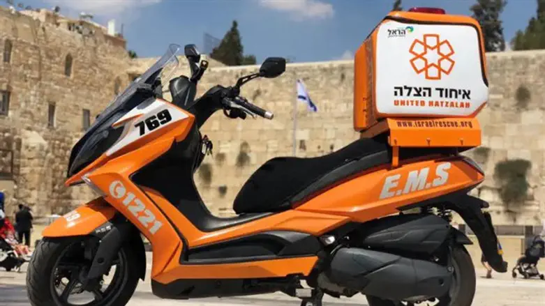 United Hatzalah Moped