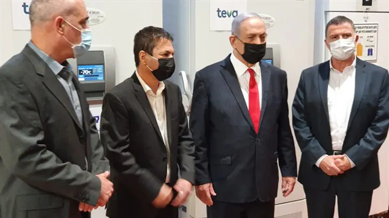 Edelstein and Netanyahu on tour