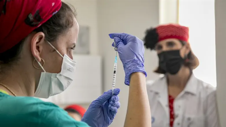 preparing coronavirus vaccine