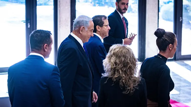 Netanyahu to ask for more time to form government