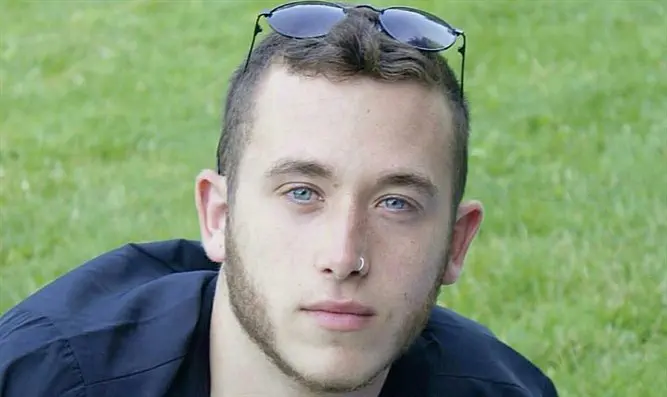 במותו הציל חיים     