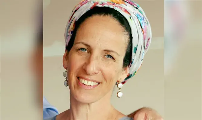 "אוהב או לא אוהב": להקשיב לשכל או ללב? -ערוץ 7 