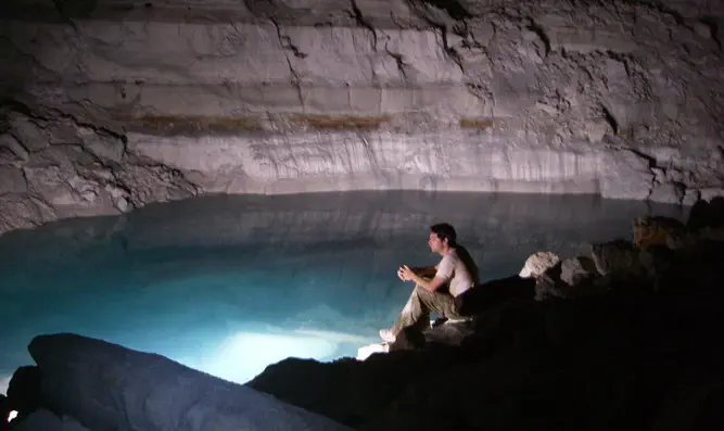 מערת איילון על סף אסון אקולוגי-ערוץ 7 