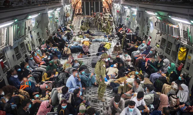 Граждане Астралии эвакуируются из Афганистана