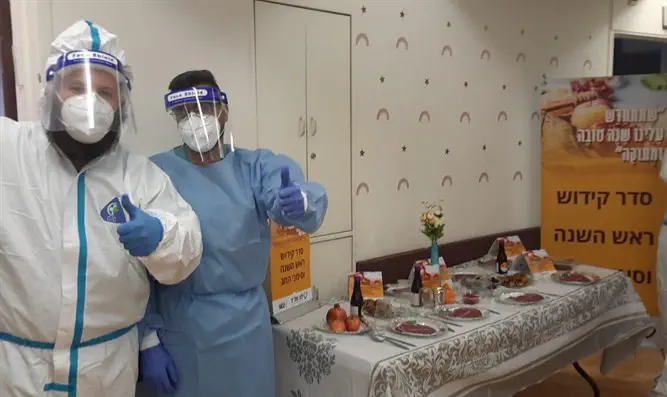 תפוח בדבש בחליפה: ראש השנה במחלקת הקורונה-ערוץ 7 