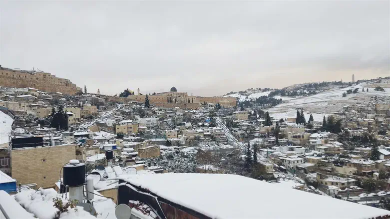 ירושלים לבנה, השלג יימשך גם הבוקר