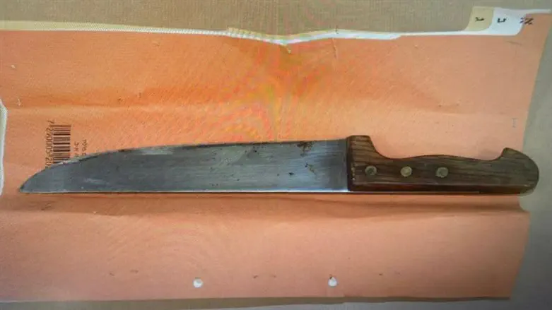 Suspect who threatened to knife rabbi is arrested
