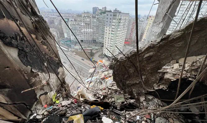 Разрушения в Киеве. Иллюстрация