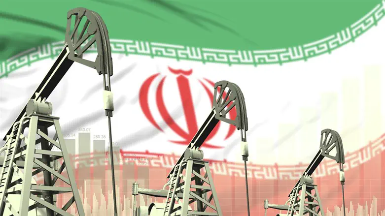 Добыча нефти и флаг Ирана