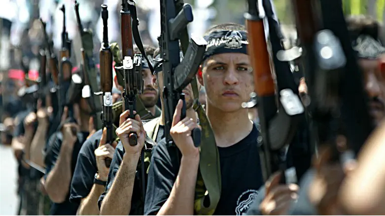 Боевики террористической группировки ФАТХ. Иллюстрация