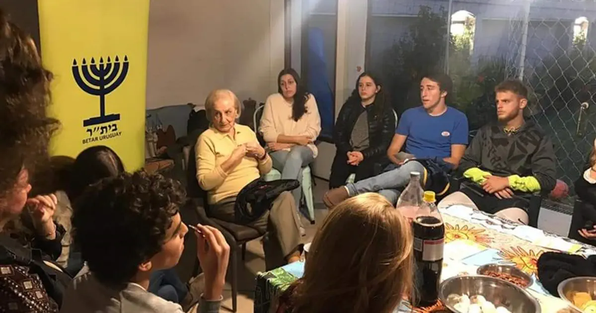 10 nations join program where students speak to Holocaust
survivors