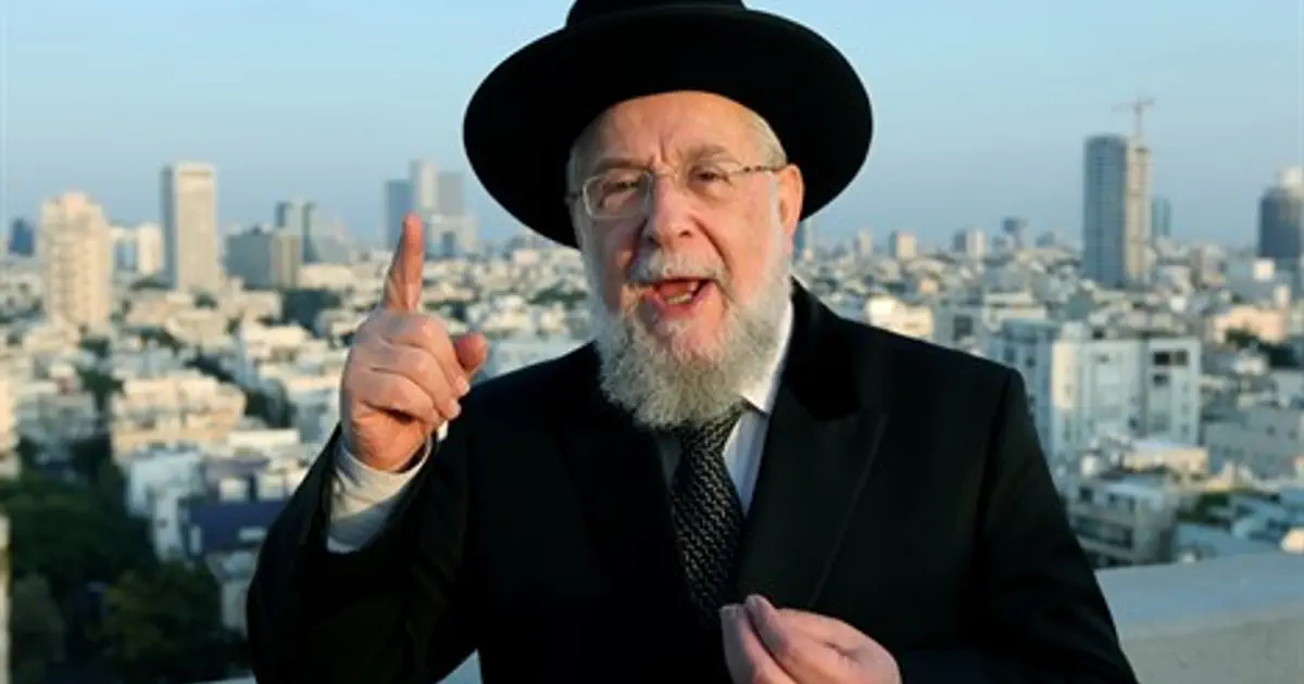 הרב לאו מסביר: איך מחנכים את הרגש? | ערוץ 7