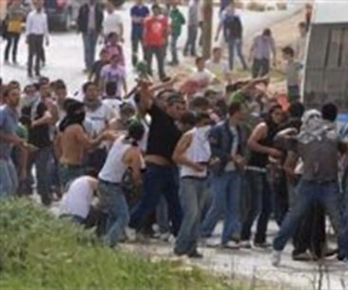 Jerusalem Arabs riot