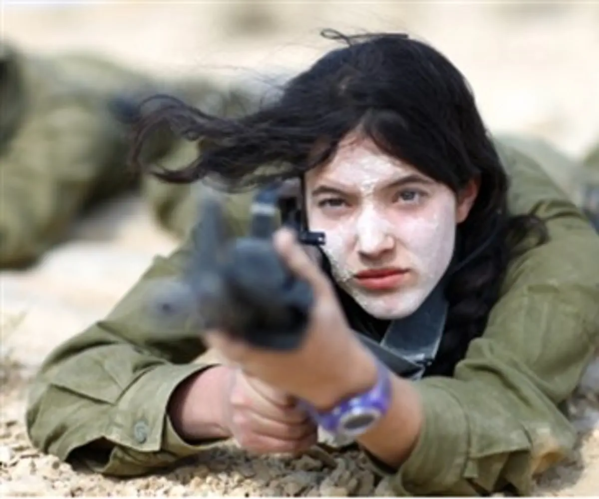 (Illustration) Female IDF soldier
