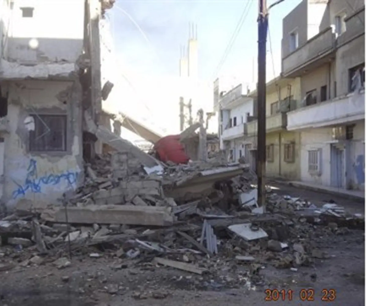 Aftermath of Syria shelling in Homs