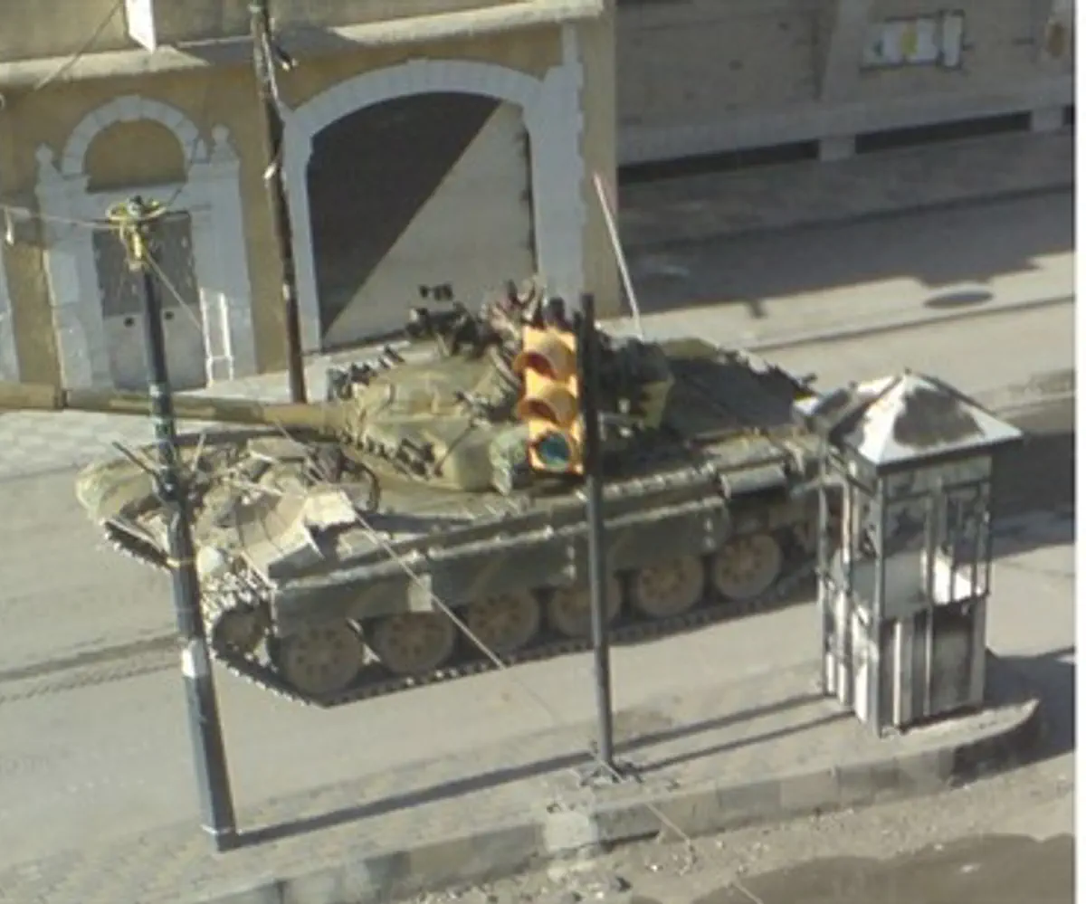Syrian Tanks Near Damascus
