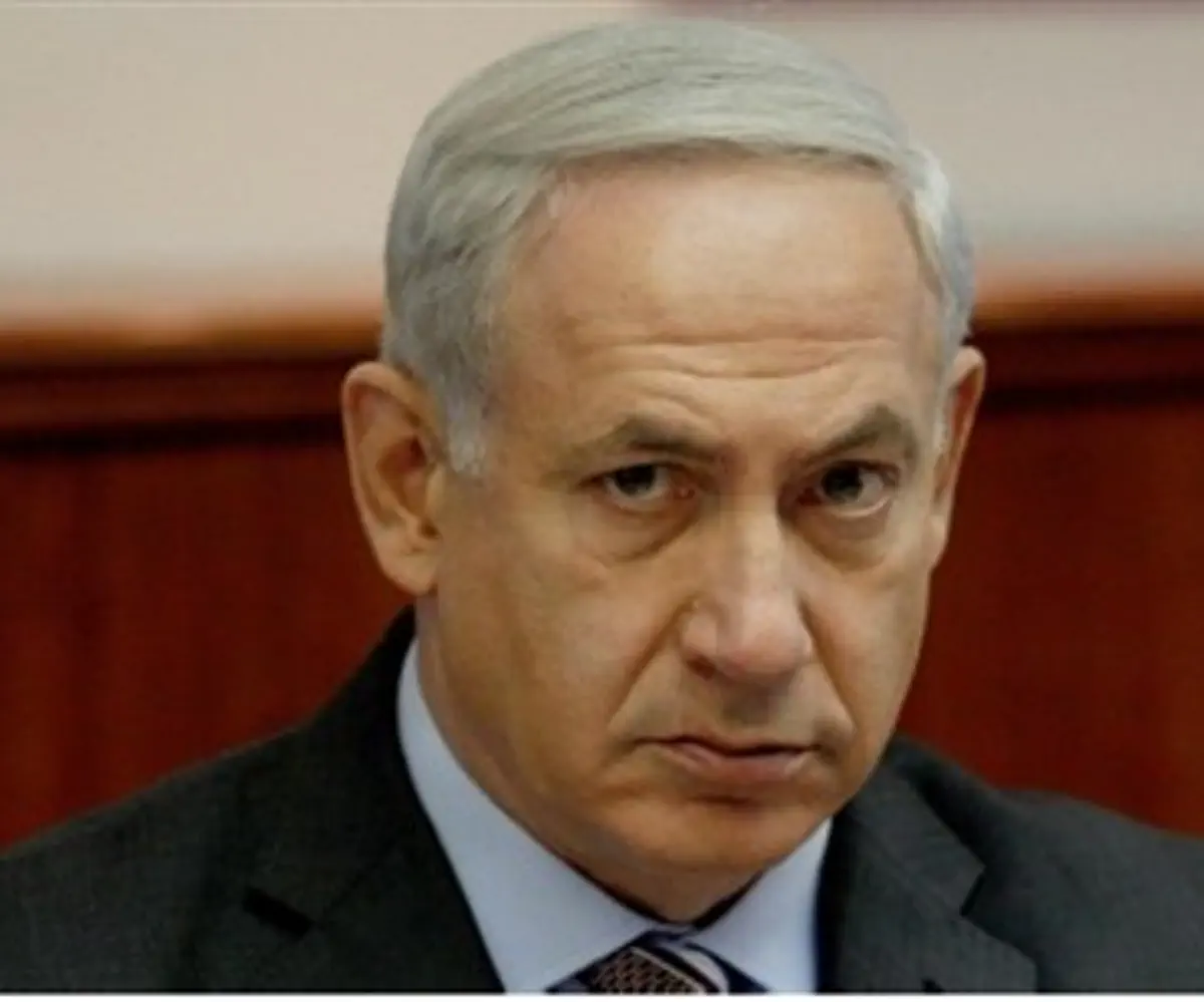 Binyamin Netanyahu at cabinet session